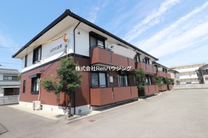 ルミナス山城 外観