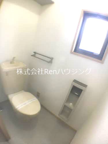 ヴィラージュマルイB棟 トイレ