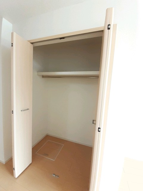 メゾンＳａｋａｋｉ 収納