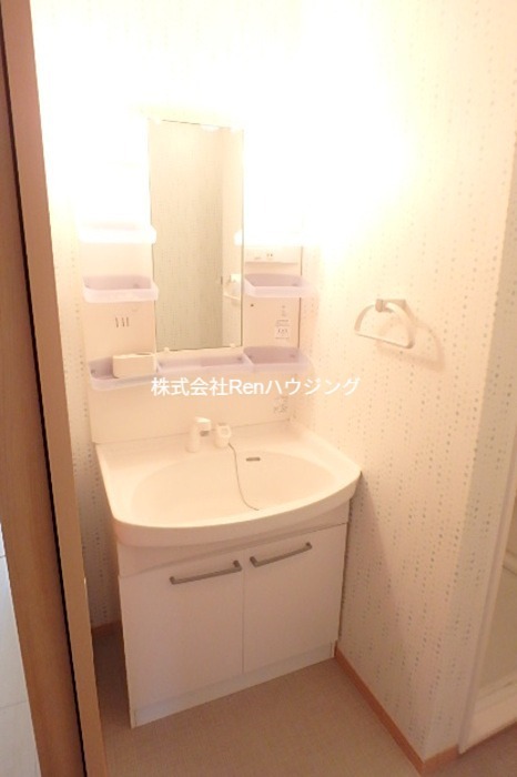 セレーノ　弐番館 洗面所