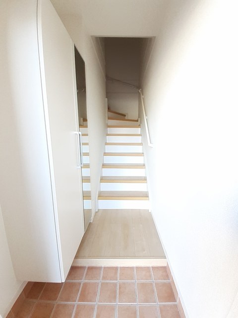 ＴＪハウス 玄関