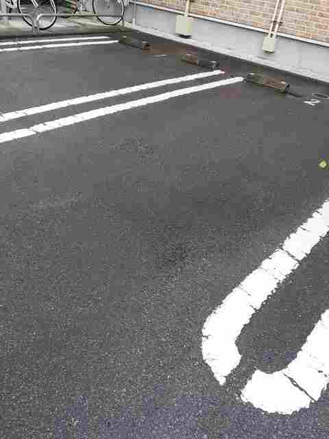 グランツ 駐車場