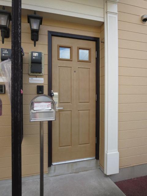 ニュールフランＢ号館 エントランス