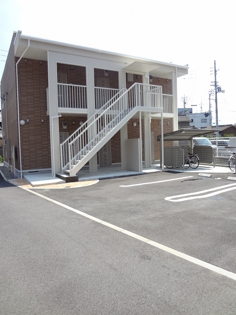 セレノ城南Ａ 駐車場