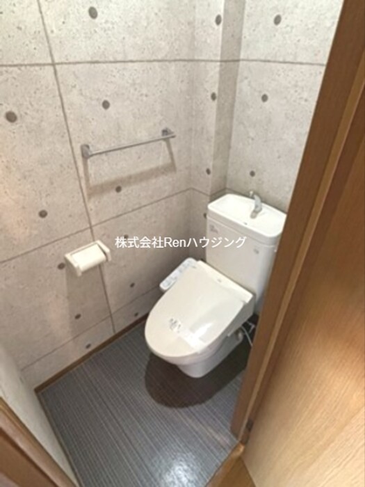 イーグル トイレ