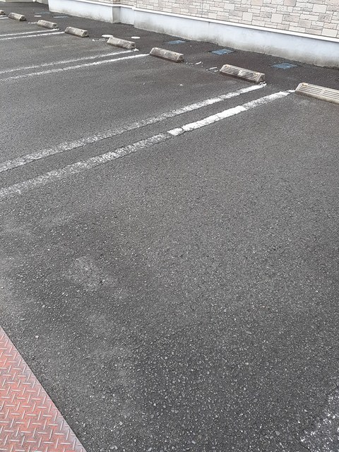 ヴェル　ドゥーラ　Ⅲ 駐車場