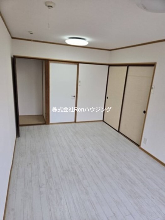 大石マンション ベッドルーム