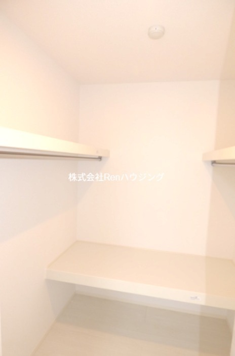 ウィズ　沖浜 収納