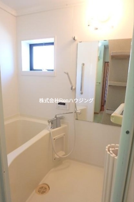 ファミール三軒屋 風呂画像