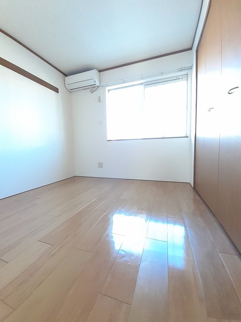 ミストラル その他