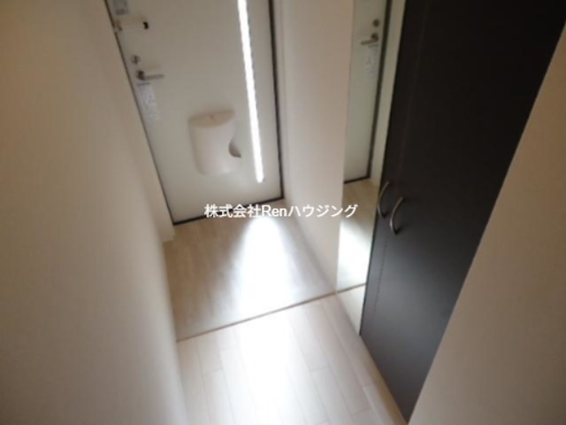 ユニバーサルテラスY 玄関