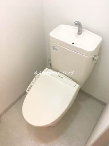 シャーメゾン沖洲　5番館 トイレ
