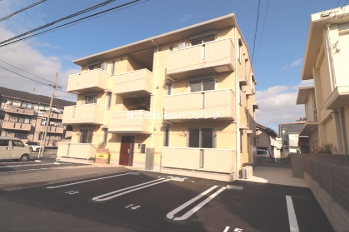 カポック 外観
