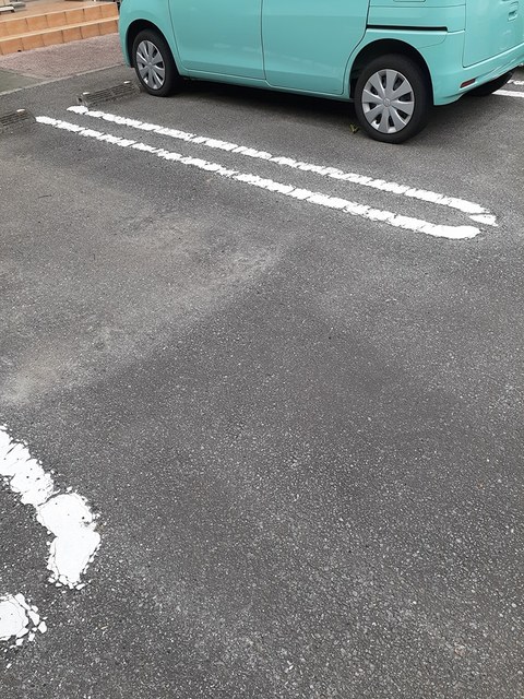 ルーチェ 駐車場