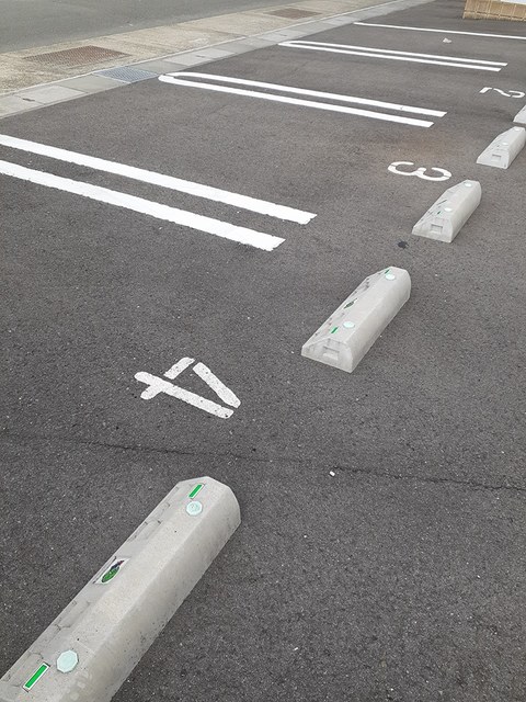 クラールプレディエＡ 駐車場