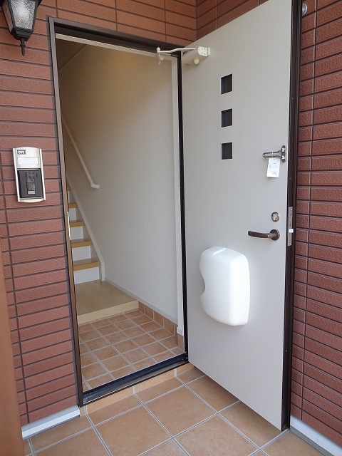 ＴＪハウス 玄関