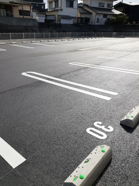 マーヴェラス　Ｇ 駐車場