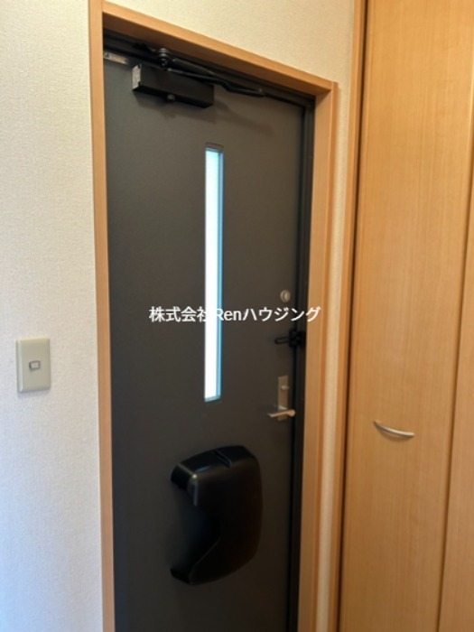 ヴィラセゾンⅢ 玄関