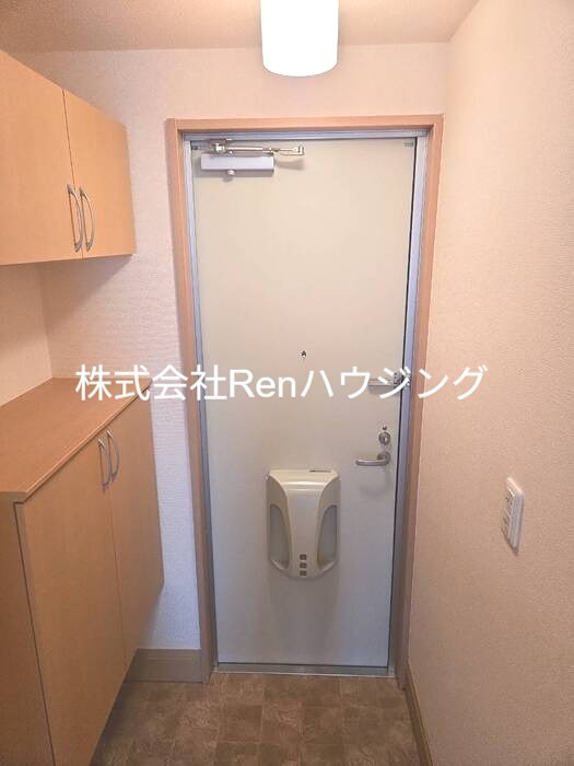 ヴィラセゾン5  玄関