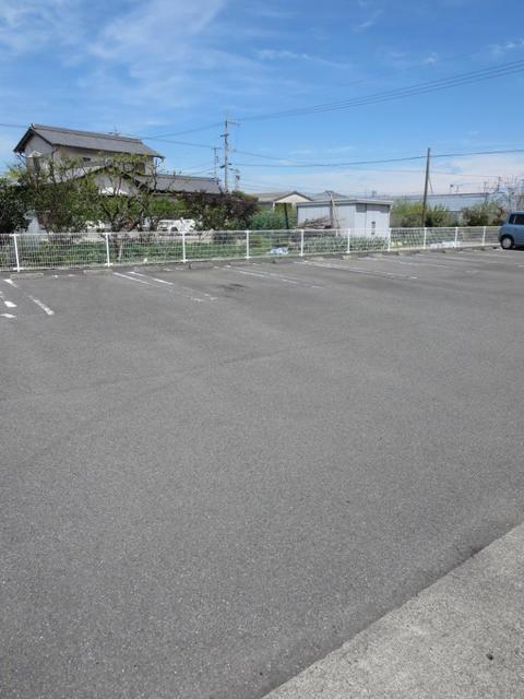 アグリーアブル　レジデンス　Ｃ 駐車場
