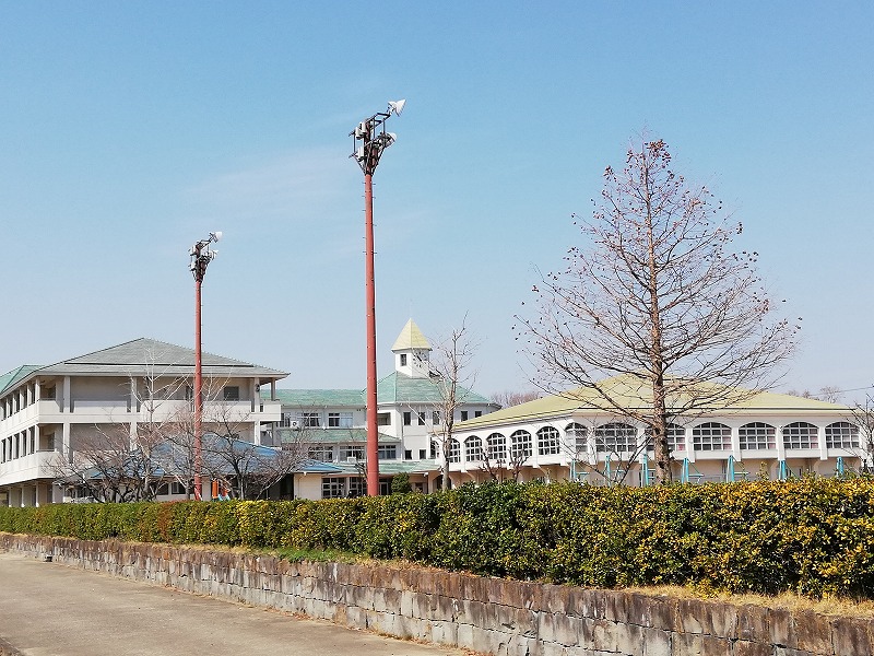ハイネス国府　 小学校