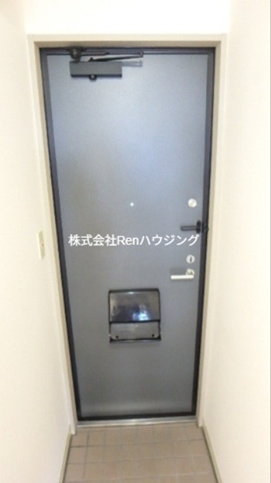 PALAST 玄関
