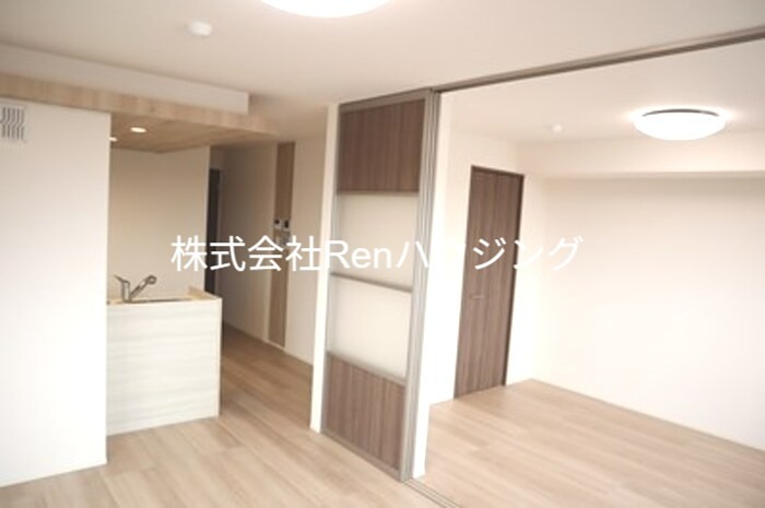 エムフルージュ リビング
