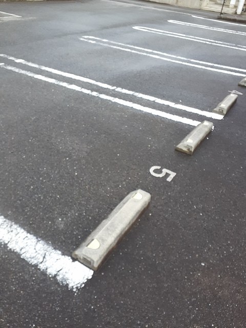 藍らんどこくふＡ 駐車場