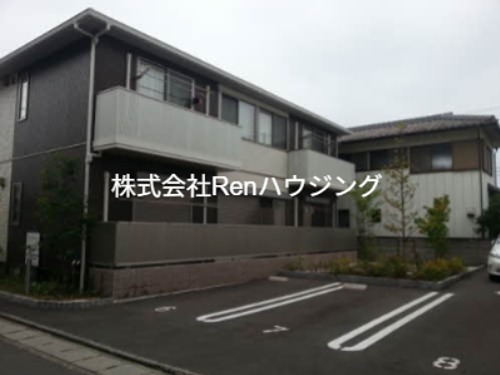 シャーメゾン藍住　Ｄ棟 駐車場