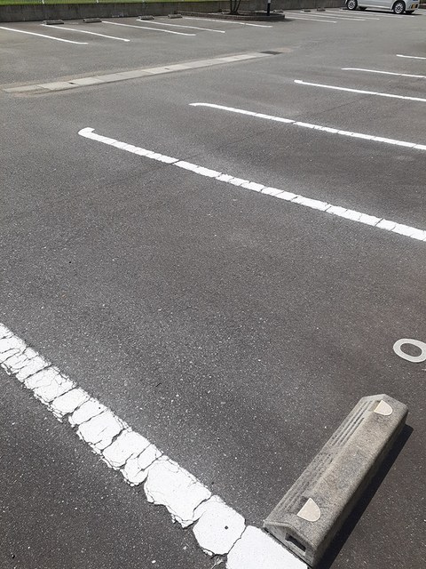 サニーハウス 駐車場
