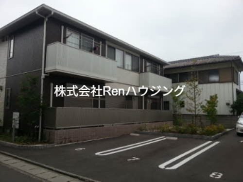 シャーメゾン乙瀬 駐車場
