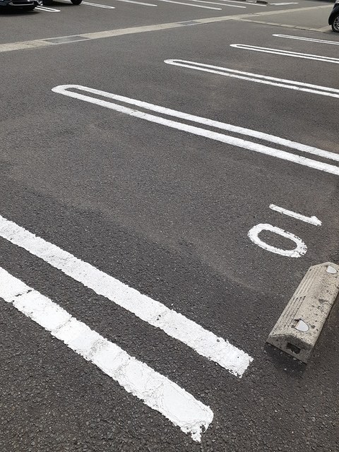 ウィルレジデンスⅤ 駐車場