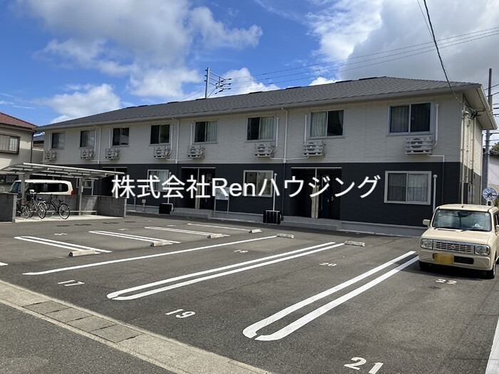 クレスト八万 外観