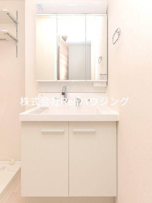 クレスト八万 洗面所