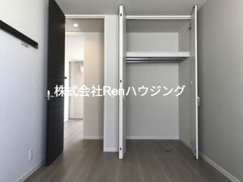 シャーメゾン　グローカル  収納