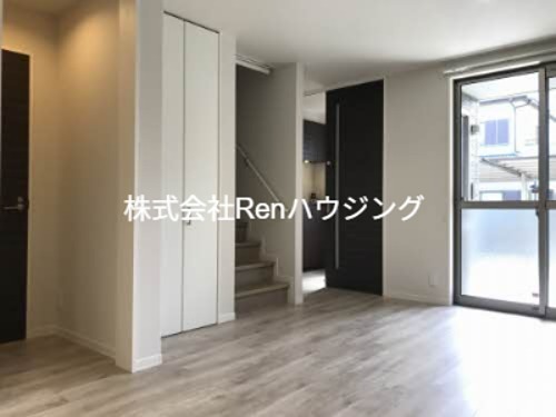 シャーメゾン　グローカル  エントランス