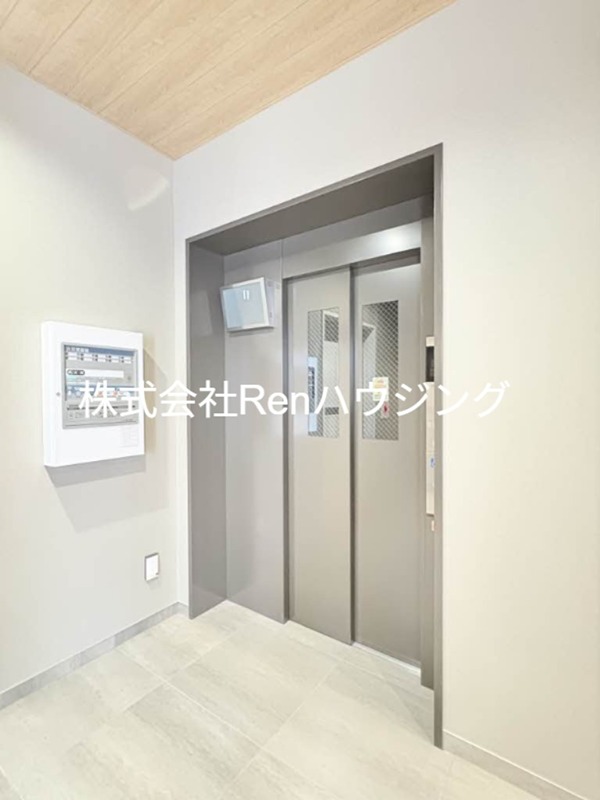 ベレオ安宅 エントランス