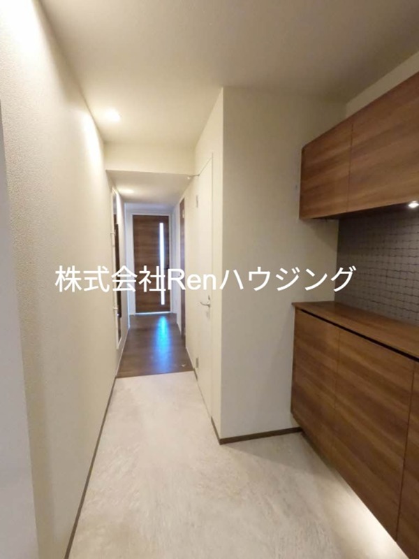 ベレオ安宅 玄関