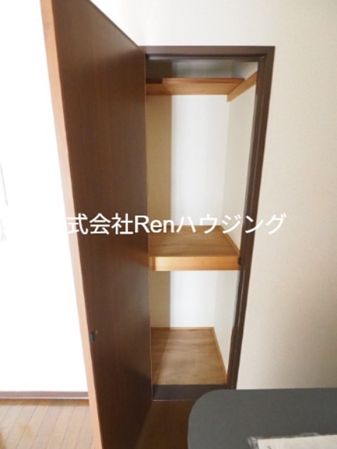 ユウコウビル  収納