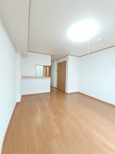 トレスアールヴォレ　Ａ その他