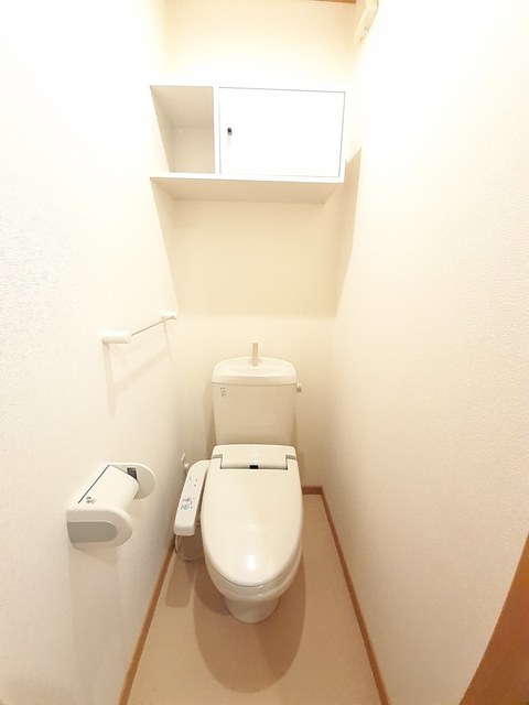 トレスアールヴォレ　Ａ トイレ