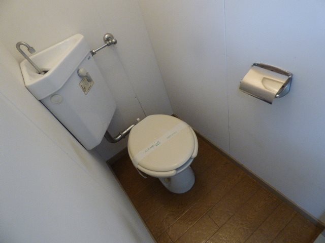 メゾンドオゼキ トイレ