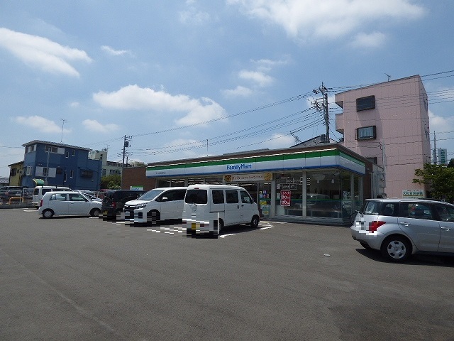 エステート金沢 コンビニ