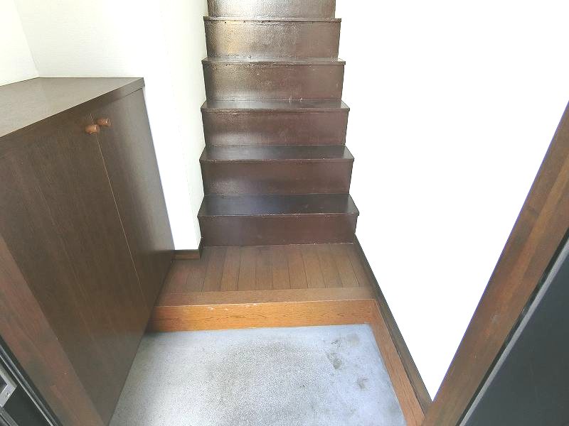 ルミエール金町 玄関