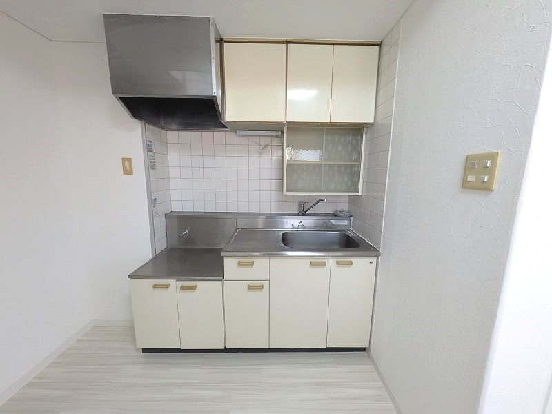 パール仲町マンション キッチン