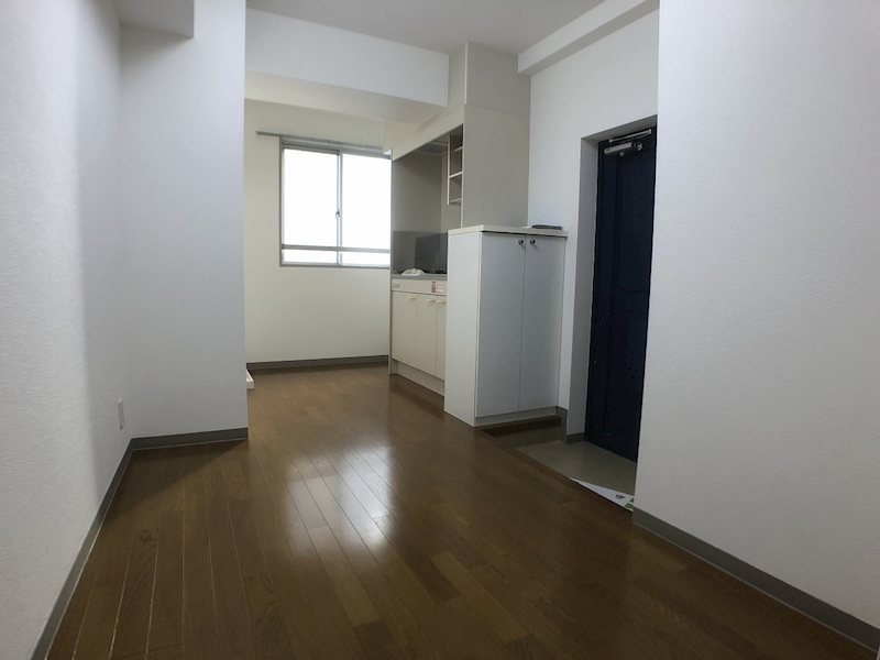 いなほハイツ 玄関