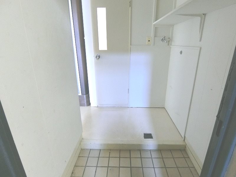 佐藤マンション 玄関