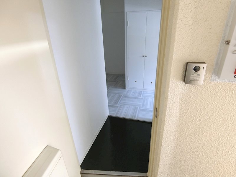 パール仲町マンション  玄関