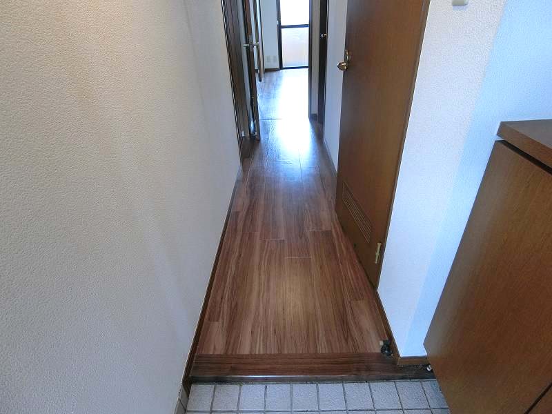 コーポ東日暮里   玄関