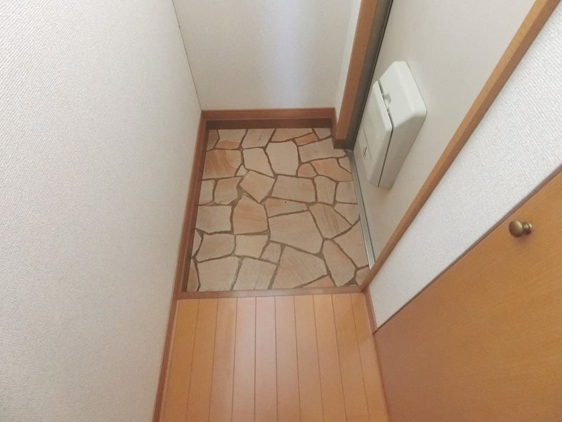 Fコート東千葉  玄関